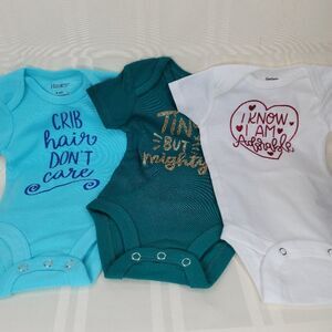 3 Hanes Onsies 